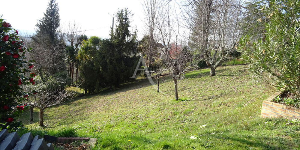maison à PAU (64000)