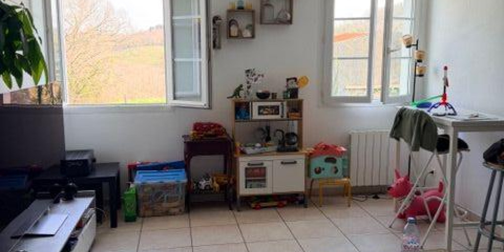 appartement à URCUIT (64990)