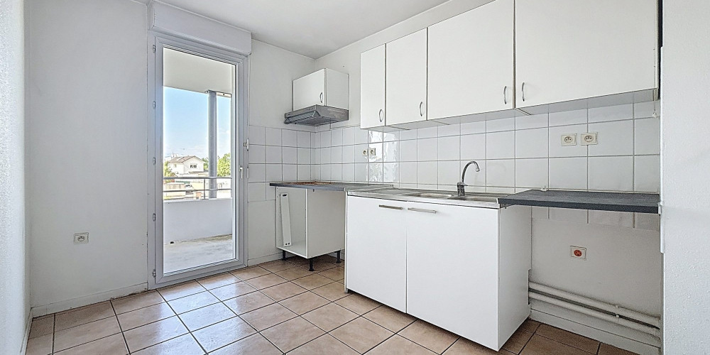 appartement à PAU (64000)