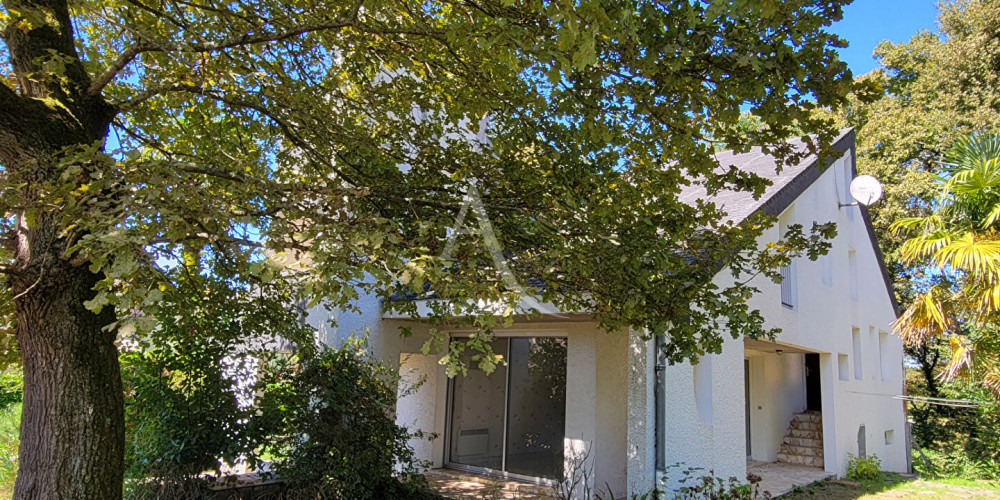 maison à PAU (64000)