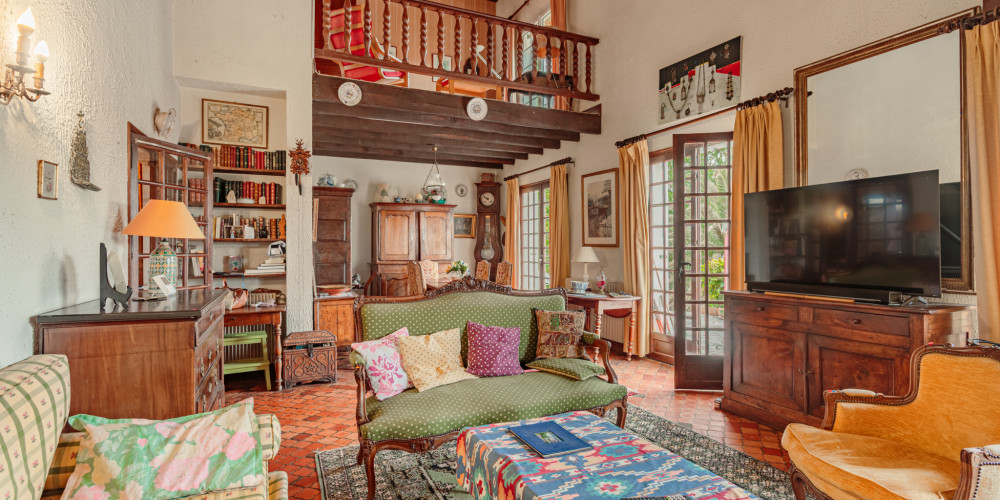 maison à ARBONNE (64210)