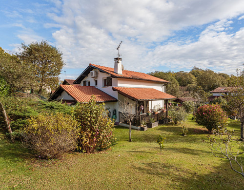 maison  ST PEE SUR NIVELLE