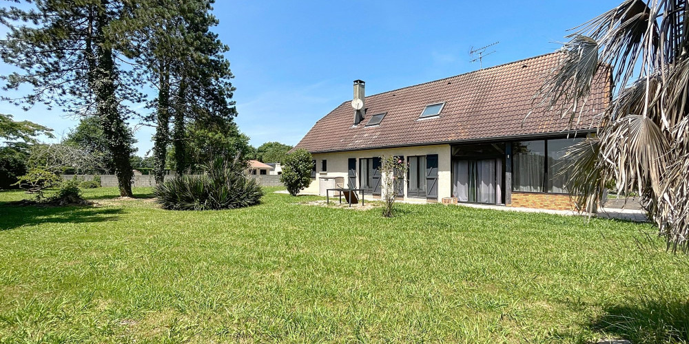 maison à MAZEROLLES (64230)