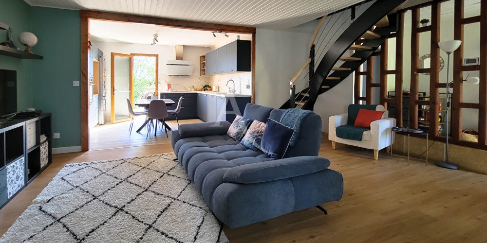 maison à NAVAILLES ANGOS (64450)