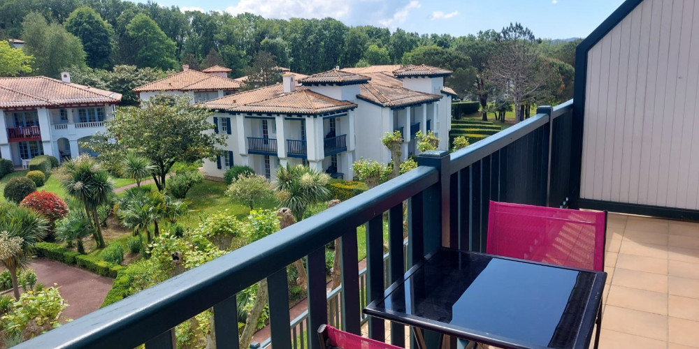 appartement à URRUGNE (64122)