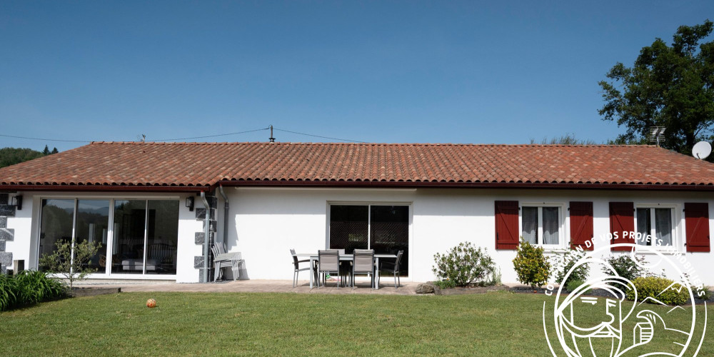 maison à URRUGNE (64122)