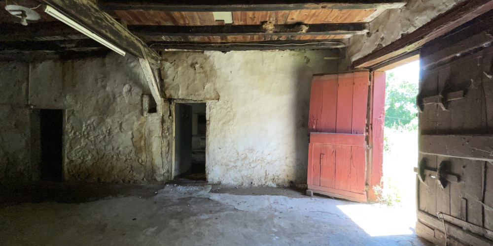 maison à AHAXE ALCIETTE BASCASSAN (64220)