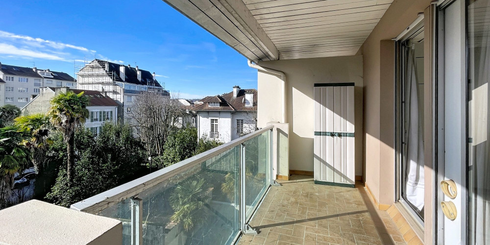 appartement à PAU (64000)