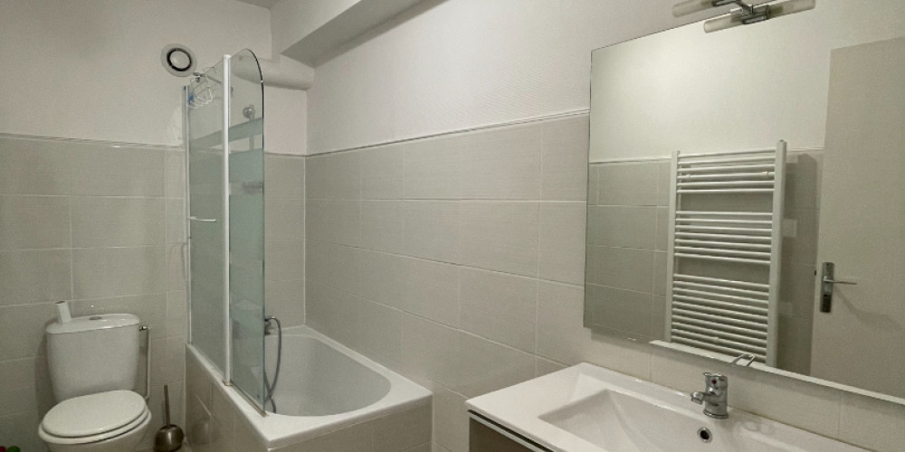 appartement à PAU (64000)