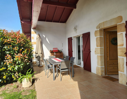 maison  ST PEE SUR NIVELLE
