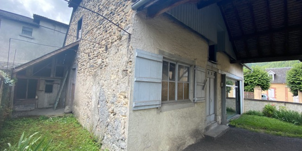 maison à POUZAC (65200)