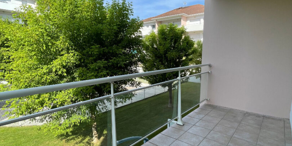 appartement à PAU (64000)