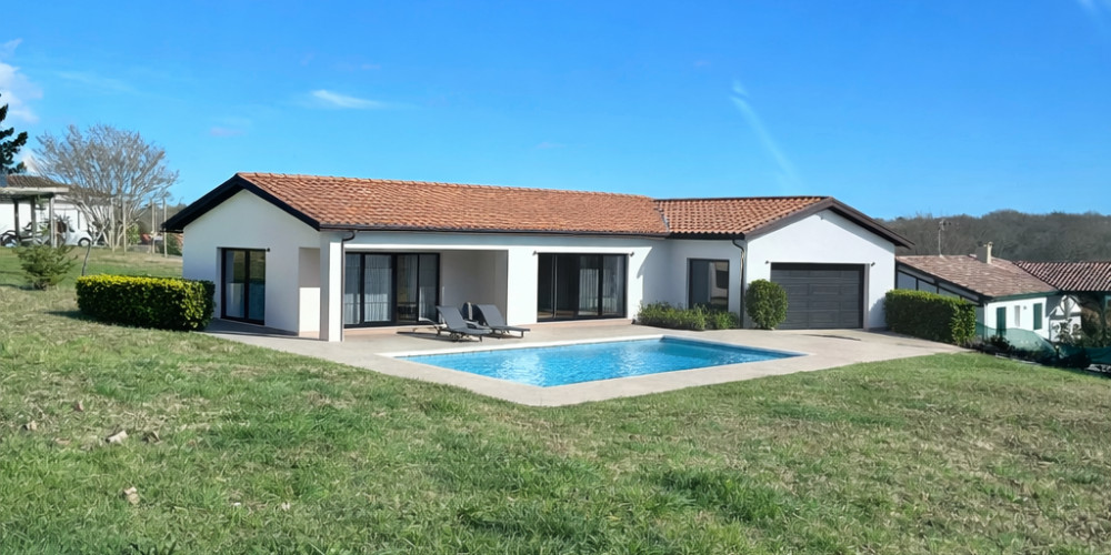 terrain à ARBONNE (64210)