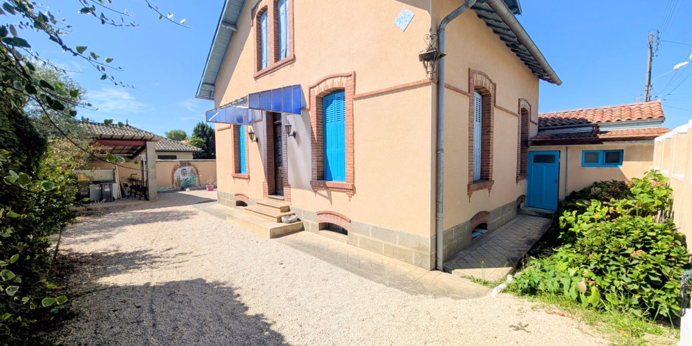maison à TARBES (65000)