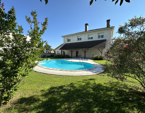 maison  GELOS