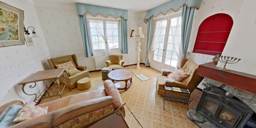 maison à HECHES (65250)