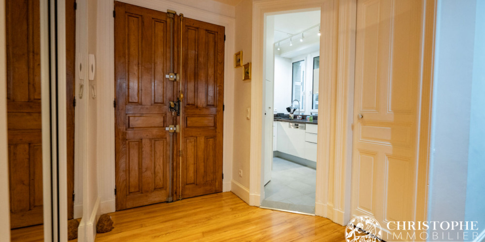appartement à PAU (64000)