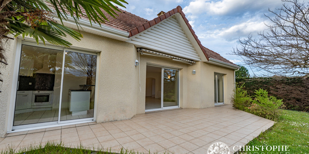maison à LONS (64140)