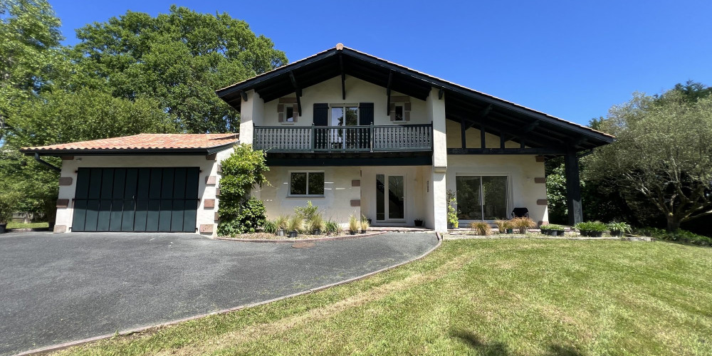 maison à MOUGUERRE (64990)