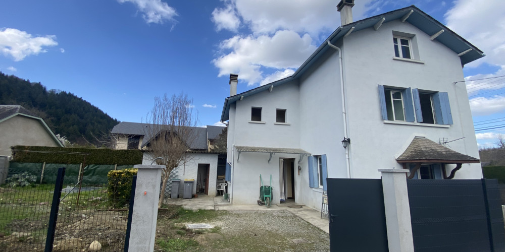 maison à POUZAC (65200)