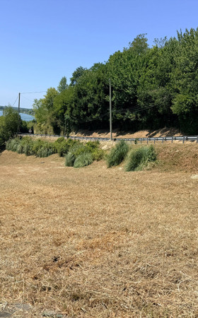Terrain  LAHONCE