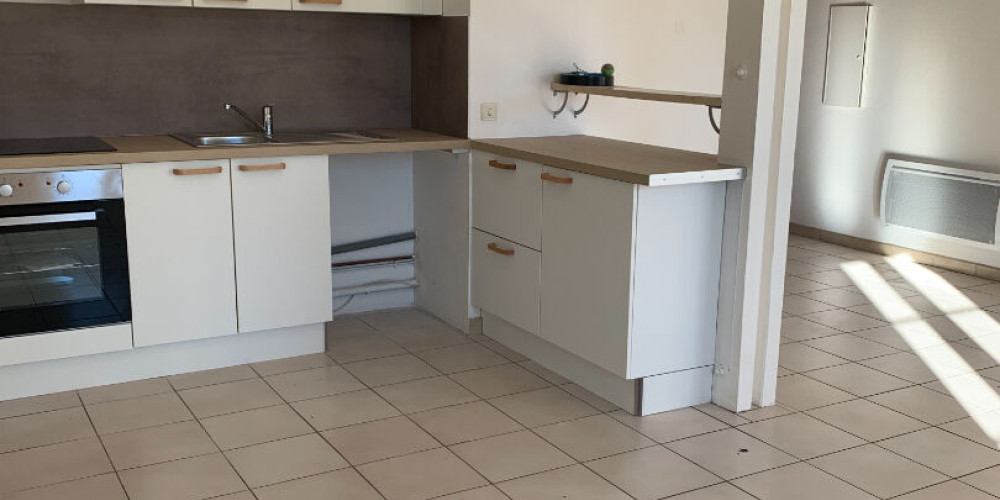appartement à PAU (64000)