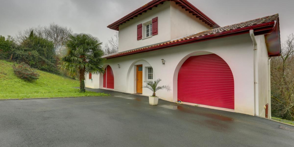 maison à ST JEAN DE LUZ (64500)