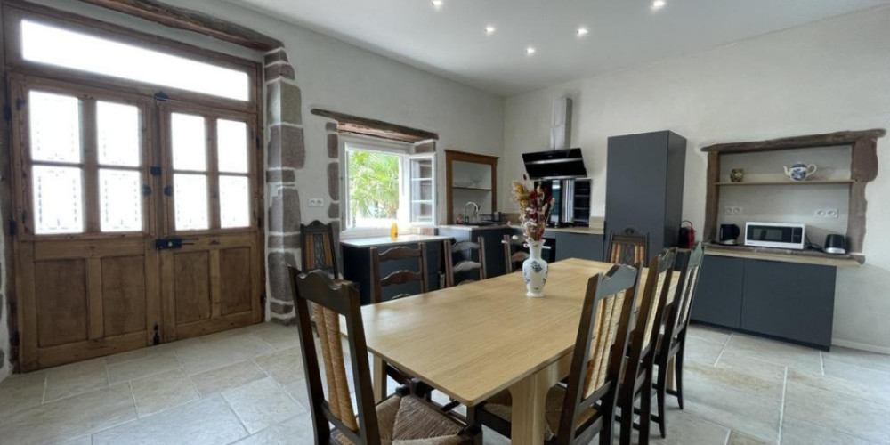 maison à ST JEAN LE VIEUX (64220)