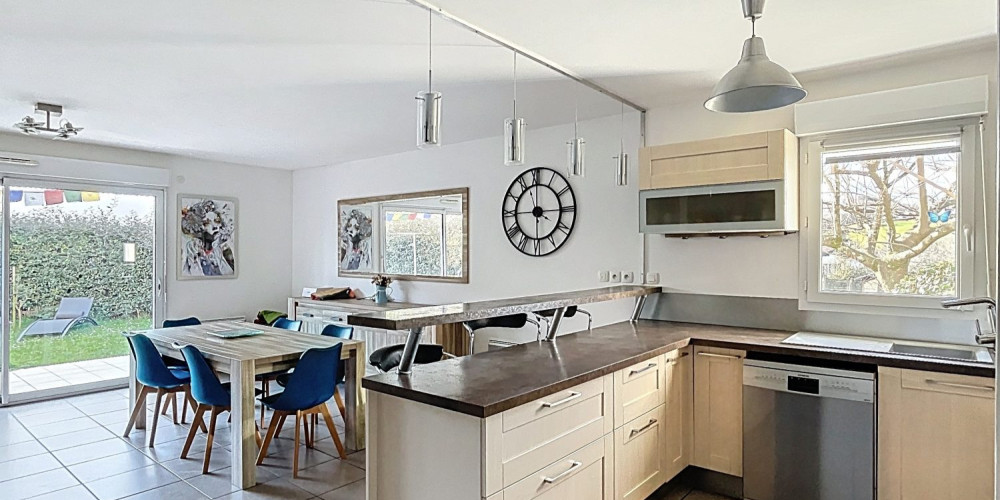 maison à ST PEE SUR NIVELLE (64310)