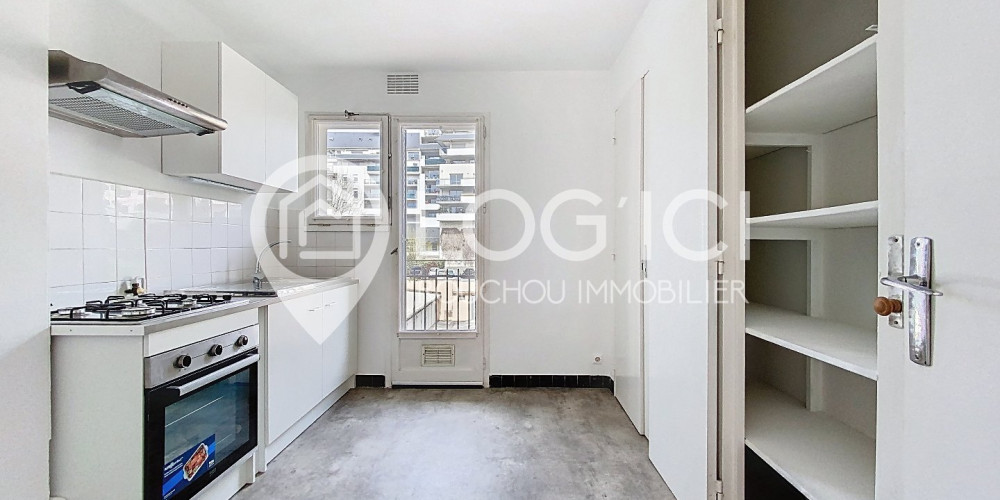 appartement à PAU (64000)