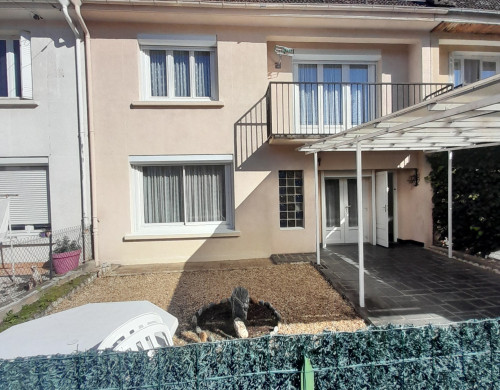 maison  LOURDES