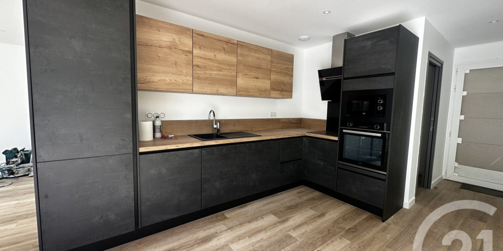 maison à VILLELONGUE (65260)