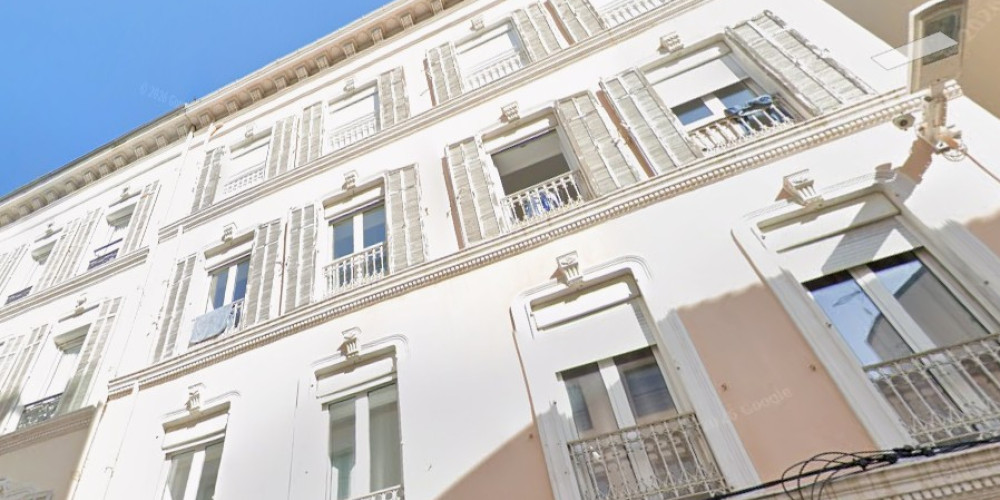appartement à CANNES (6400)