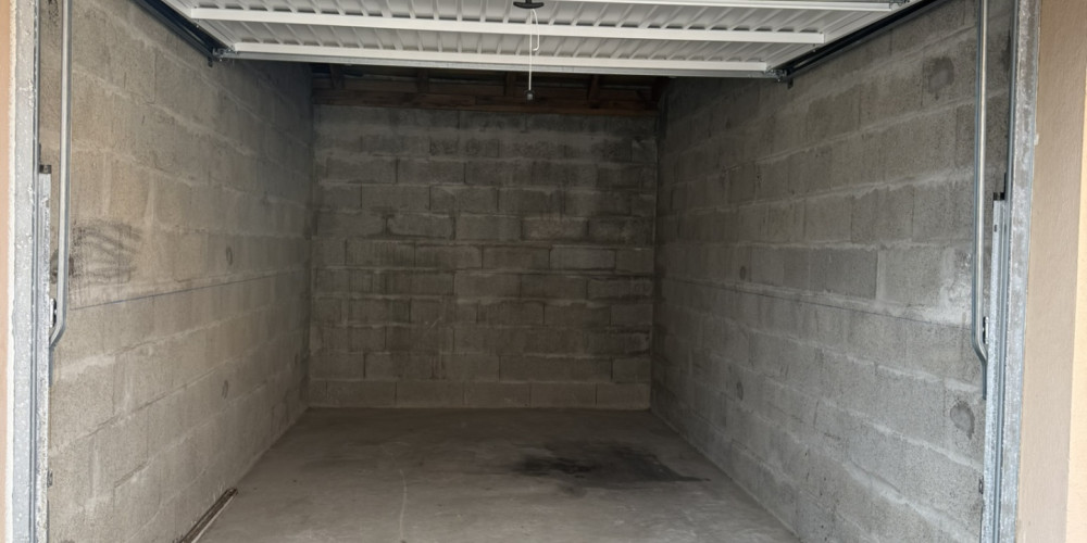 parking à ANGLET (64600)