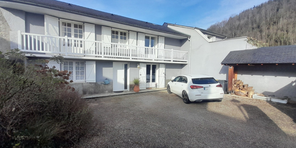 maison à ST PE DE BIGORRE (65270)