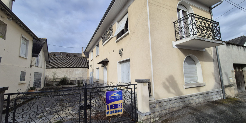 maison à PONTACQ (64530)