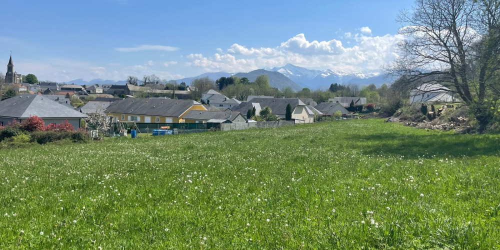 terrain à POUEYFERRE (65100)