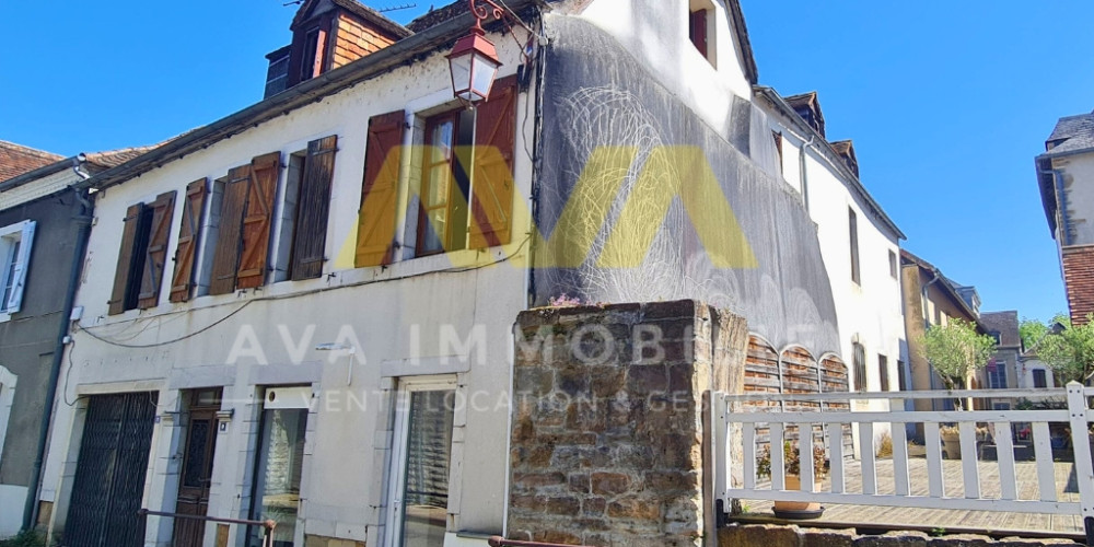 immeuble à NAVARRENX (64190)