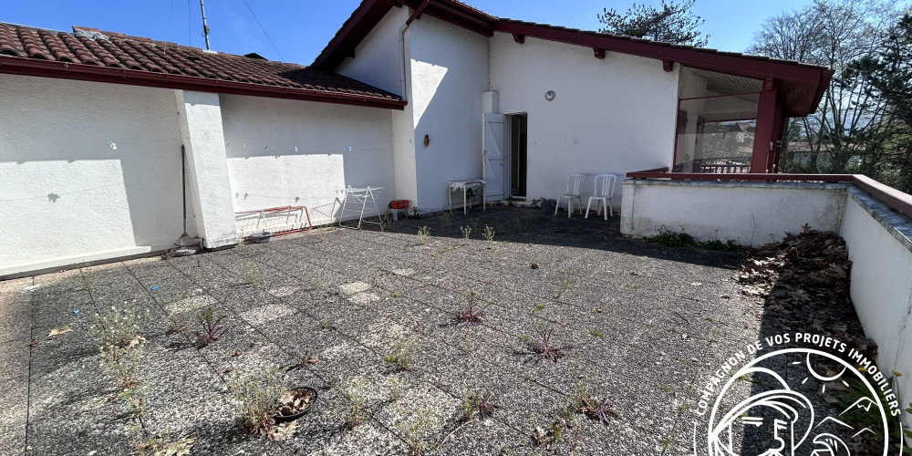 appartement à CAMBO LES BAINS (64250)