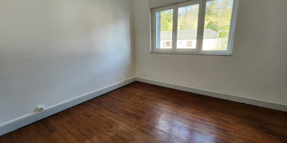 appartement à OLORON STE MARIE (64400)