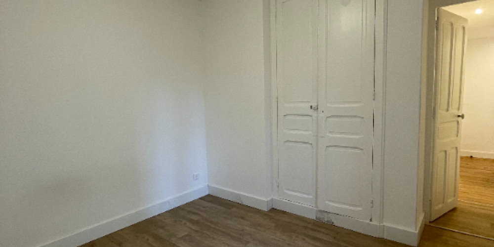 appartement à PAU (64000)