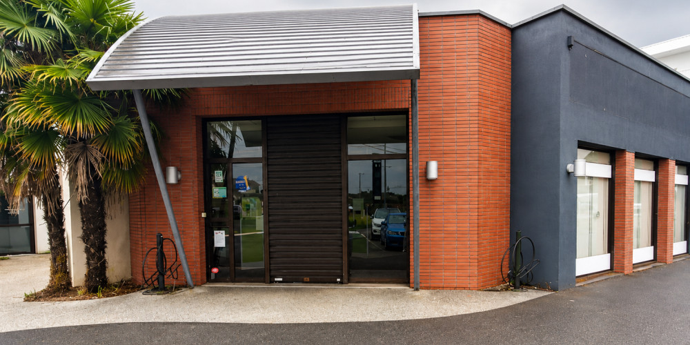 local commercial à IDRON (64320)