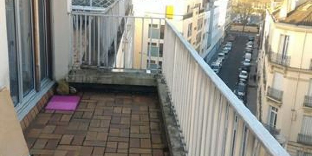 appartement à PAU (64000)