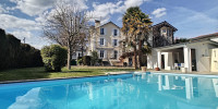maison à PAU (64000)