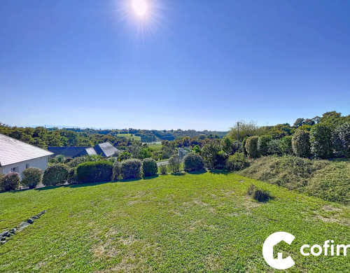 maison  SERRES CASTET
