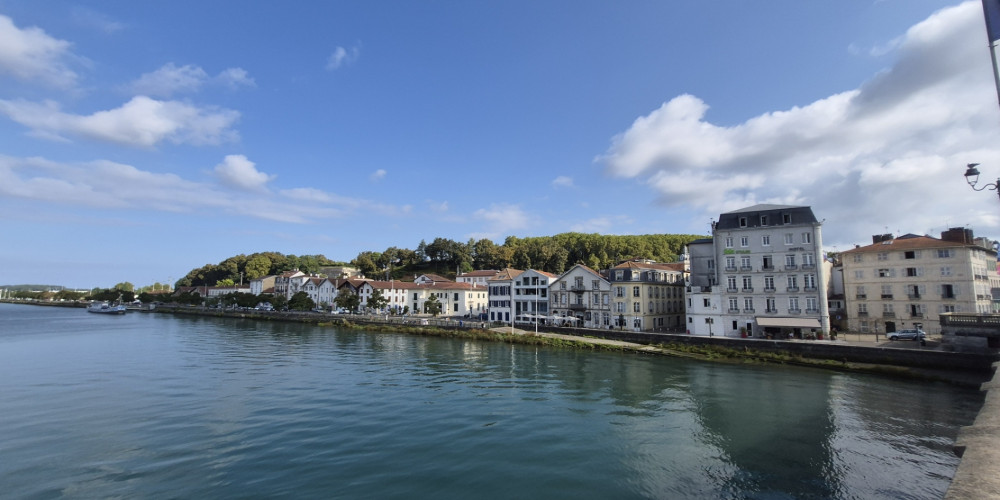 immeuble à BAYONNE (64100)