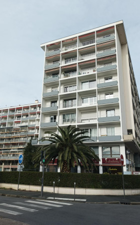 Local commercial  BAYONNE