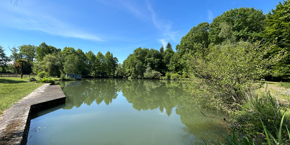 maison à PAU (64000)