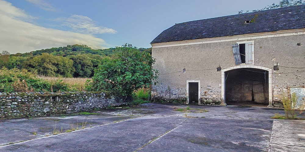 maison à BOURDETTES (64800)