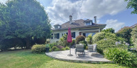 maison à PAU (64000)